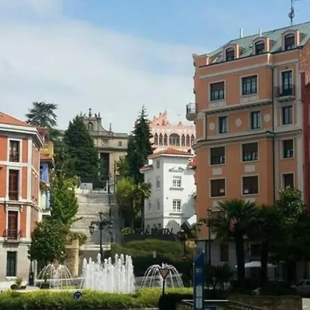 Moderno Centro * Oviedo